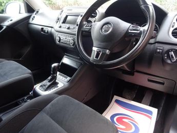 Volkswagen Tiguan 2.0 TDI BlueMotion Tech Match DSG 4WD Euro 5 (s/s) 5dr