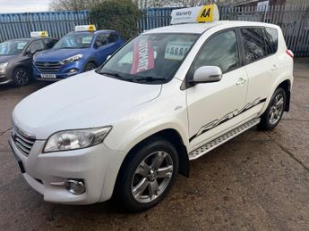Toyota RAV4 2.2 D-CAT SR Auto 4WD Euro 5 5dr