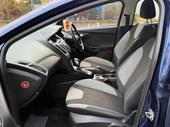 Ford Focus 1.6 Zetec Powershift Euro 5 5dr