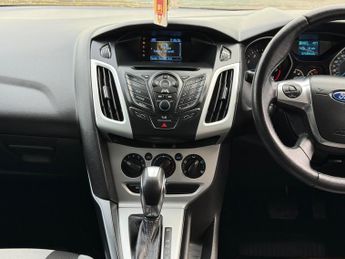 Ford Focus 1.6 Zetec Powershift Euro 5 5dr