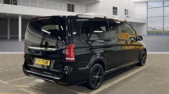 MERCEDES-BENZ V-CLASS 2.2 V220d AMG Line MPV 5dr Diesel G-Tronic+ Euro 6 (s/s) 8 Seat 