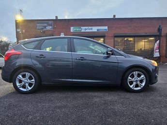 Ford Focus 1.6 Zetec Powershift Euro 5 5dr