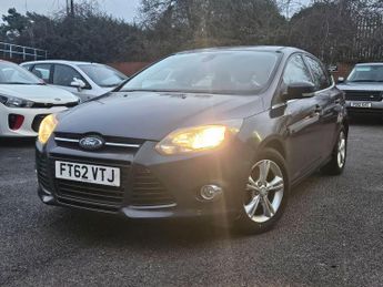 Ford Focus 1.6 Zetec Powershift Euro 5 5dr