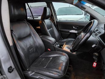Volvo XC90 2.4 D5 SE Geartronic 5dr