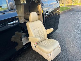 Toyota Vellfire 2.4 X Edition 7S Auto + WAV + VIP Show C