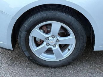 Chevrolet Cruze 1.6 LT Auto Euro 5 5dr