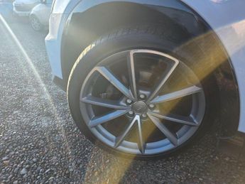 Audi Q3 2.0 TDI Black Edition S Tronic quattro Euro 6 (s/s) 5dr