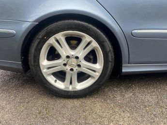 Mercedes-Benz E Class 3.0 E280 CDI Avantgarde G-Tronic 4dr