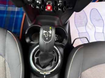 MINI Hatch 1.5 Cooper Hatchback 3dr Petrol Auto Euro 6 (s/s) (136 ps)