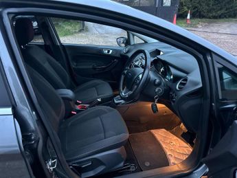Ford Fiesta 1.0T EcoBoost Titanium Powershift Euro 6 5dr