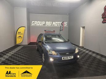 Ford Focus 1.6 Sport 5dr