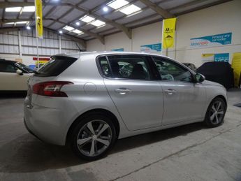 Peugeot 308 1.2 PureTech Allure Auto Euro 6 (s/s) 5dr