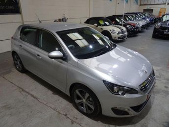 Peugeot 308 1.2 PureTech Allure Auto Euro 6 (s/s) 5dr