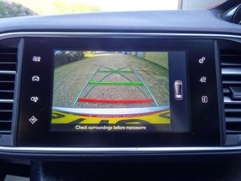 Peugeot 308 1.2 PureTech Allure Auto Euro 6 (s/s) 5dr