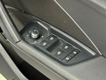 Audi A3 1.4 TFSIe 45 S line Competition Sportback S Tronic Euro 6 (s/s) 