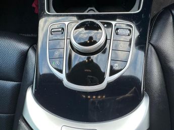 Mercedes-Benz GLC 2.1 GLC220d Urban Edition G-Tronic+ 4MATIC Euro 6 (s/s) 5dr