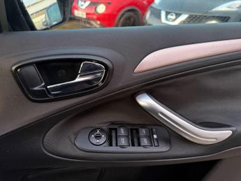 Ford S-Max 2.0 TDCi Zetec 5dr