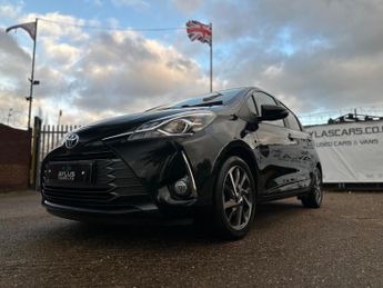 Toyota Yaris 1.5 VVT-h Y20 Bi-tone E-CVT Euro 6 (s/s) 5dr