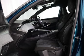 Peugeot E-3008 73kWh GT Auto 5dr