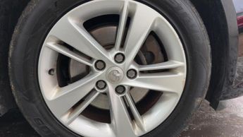 Vauxhall Insignia 1.6 Turbo D BlueInjection SRi Nav Grand Sport 5dr Diesel Automat