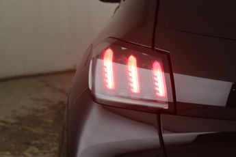 Peugeot 208 1.2 PureTech GT Euro 6 (s/s) 5dr