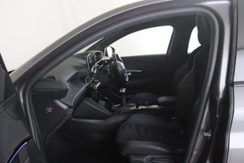 Peugeot 208 1.2 PureTech GT Premium Euro 6 (s/s) 5dr