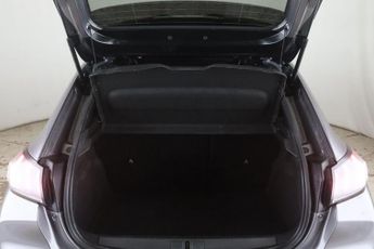 Peugeot 208 1.2 PureTech GT Premium Euro 6 (s/s) 5dr