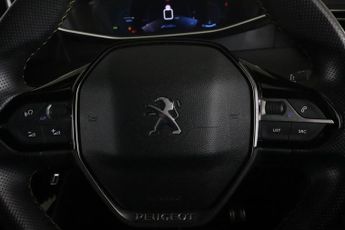 Peugeot 208 1.2 PureTech GT Premium Euro 6 (s/s) 5dr