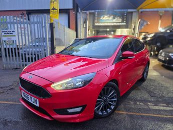 Ford Focus 1.0T EcoBoost ST-Line Euro 6 (s/s) 5dr