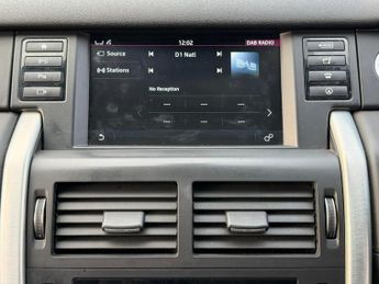 Land Rover Discovery Sport 2.0 TD4 HSE Luxury Auto 4WD Euro 6 (s/s) 5dr