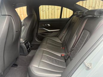 BMW M3 3.0 BiTurbo Competition Steptronic M xDrive Euro 6 (s/s) 4dr