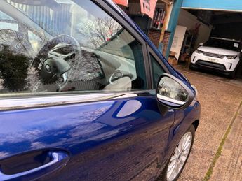 Ford Fiesta 1.0T EcoBoost Titanium X Powershift Euro 5 5dr