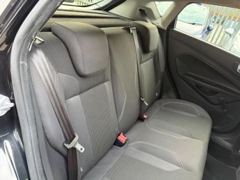 Ford Fiesta 1.0T EcoBoost Titanium Powershift Euro 6 5dr