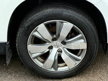 Peugeot 2008 1.2 PureTech Allure ETG Euro 6 (s/s) 5dr