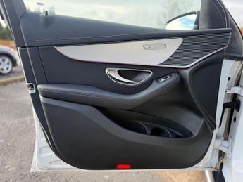 Mercedes-Benz EQC EQC 400 80kWh Sport Auto 4MATIC 5dr