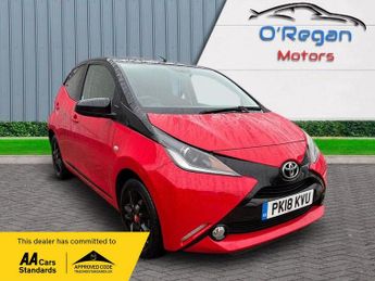 Toyota AYGO 1.0 VVT-i x-cite 4 Red Bi-Tone Euro 6 5dr