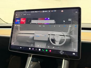 Tesla Model 3 Standard Range Plus Auto RWD 4dr