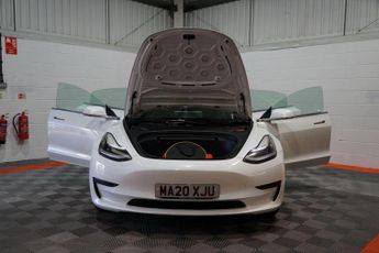 Tesla Model 3 Standard Range Plus Auto RWD 4dr