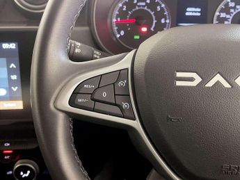 Dacia Duster 1.3 TCe Extreme SE SUV 5dr Petrol EDC Euro 6 (s/s) (150 ps)