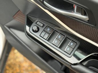 Toyota C-HR 1.8 VVT-h Excel CVT Euro 6 (s/s) 5dr