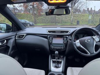 Nissan Qashqai 1.2 DIG-T Tekna XTRON 2WD Euro 6 (s/s) 5dr