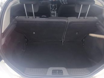 Ford Fiesta 1.0T EcoBoost Zetec Euro 5 (s/s) 3dr