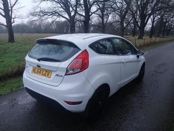 Ford Fiesta 1.0T EcoBoost Zetec Euro 5 (s/s) 3dr