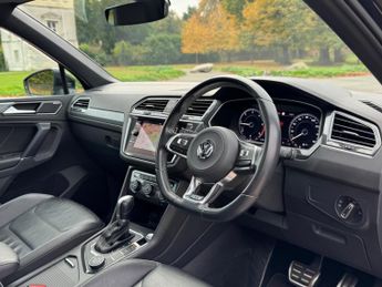 Volkswagen Tiguan 2.0 BiTDI R-Line DSG 4Motion Euro 6 (s/s) 5dr