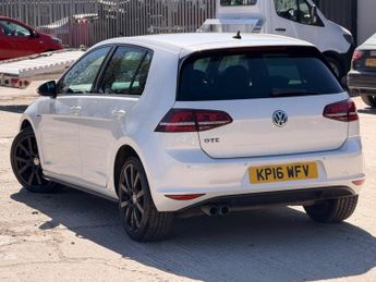 Volkswagen Golf 1.4 TSI GTE Nav DSG Euro 6 (s/s) 5dr