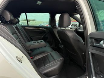 Volkswagen Golf 1.4 TSI GTE Nav DSG Euro 6 (s/s) 5dr