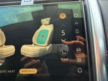 Land Rover Discovery 3.0 D300 MHEV R-Dynamic SE Auto 4WD Euro 6 (s/s) 5dr