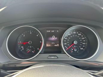 Volkswagen Tiguan 2.0 TDI SE Navigation DSG Euro 6 (s/s) 5dr