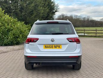 Volkswagen Tiguan 2.0 TDI SE Navigation DSG Euro 6 (s/s) 5dr