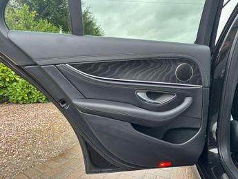 Mercedes-Benz E Class 2.0 E220d AMG Line G-Tronic+ Euro 6 (s/s) 4dr